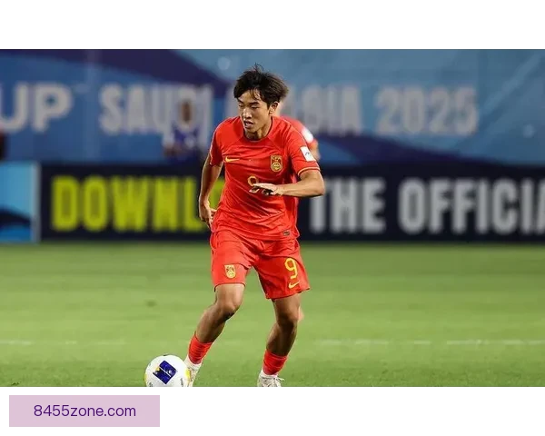 以泪目见证国足20岁一米八八新星爆发带刀后卫绝杀进球后跳舞庆祝 以泪目见证国足20岁一米八八新星爆发带刀后卫绝杀进球后跳舞庆祝